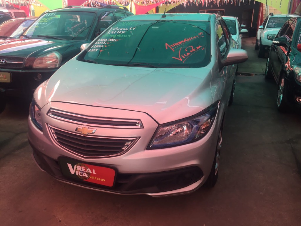 CHEVROLET PRISMA 1.4 MPFI LT 8V FLEX 4P AUTOMATICO CHEVROLET PRISMA 1.4 MPFI LT 8V FLEX 4P AUTOMATICO
