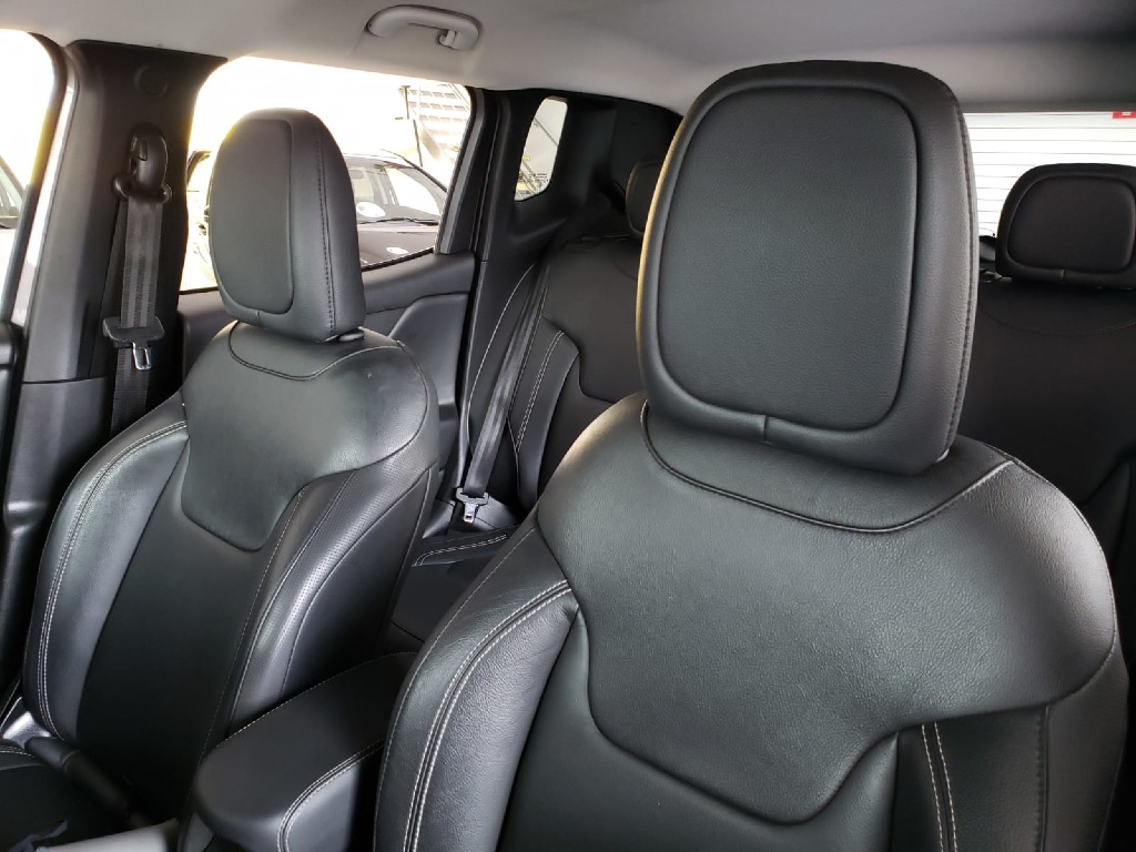 JEEP RENEGADE 1.8 16V FLEX LONGITUDE 4P AUTOMATICO JEEP RENEGADE 1.8 16V FLEX LONGITUDE 4P AUTOMATICO