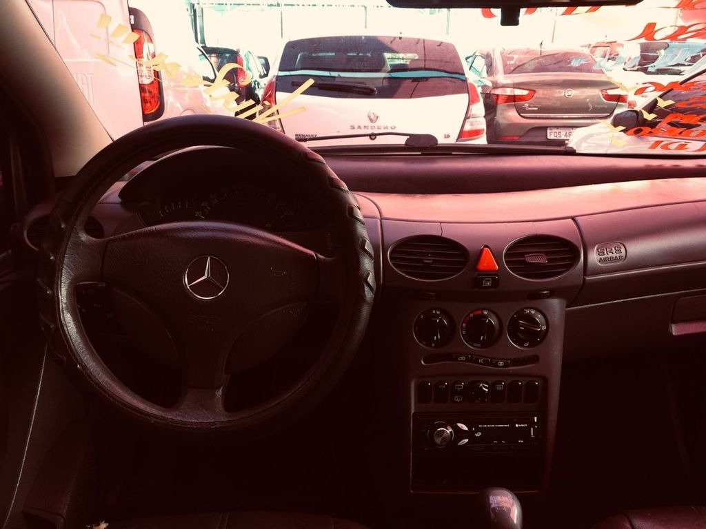 MERCEDES-BENZ CLASSE A 1.9 190 CLASSIC GASOLINA 4P MANUAL MERCEDES-BENZ CLASSE A 1.9 190 CLASSIC GASOLINA 4P MANUAL