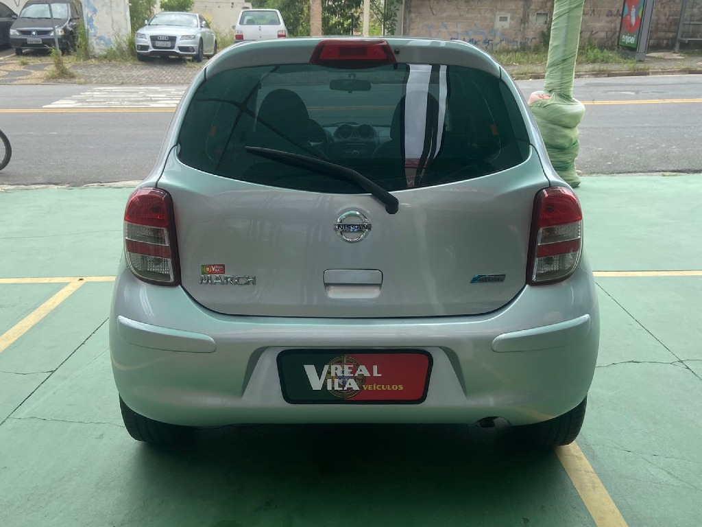 NISSAN MARCH 1.6 SV 16V FLEX 4P MANUAL NISSAN MARCH 1.6 SV 16V FLEX 4P MANUAL