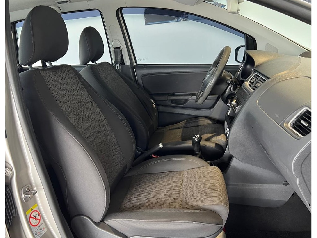 volkswagen SPACEFOX 1.6 MI TREND 8V FLEX 4P MANUAL 20138