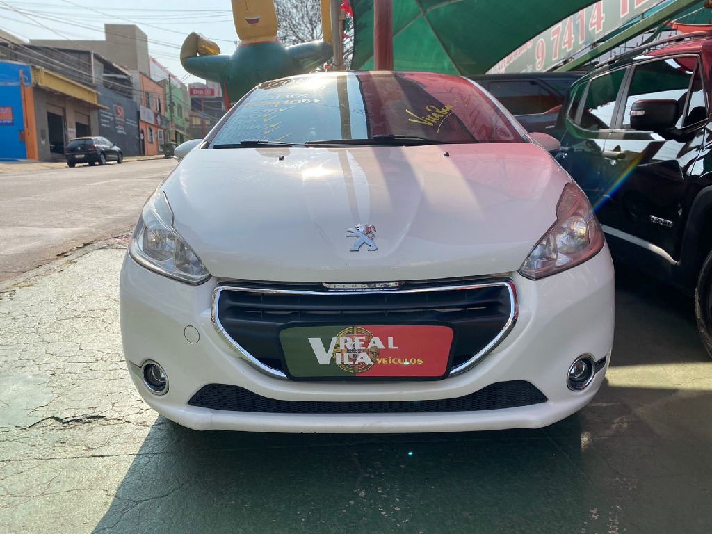 PEUGEOT 208 1.5 ALLURE 8V FLEX 4P MANUAL PEUGEOT 208 1.5 ALLURE 8V FLEX 4P MANUAL