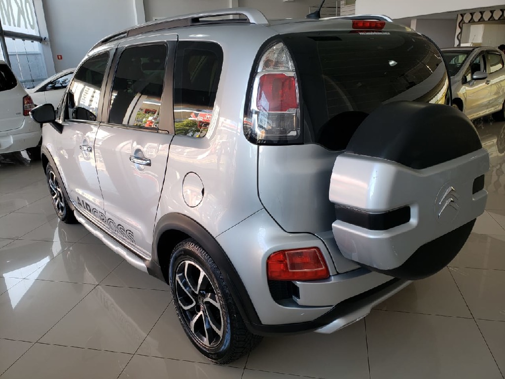 CITROEN AIRCROSS 1.6 EXCLUSIVE 16V FLEX 4P MANUAL CITROEN AIRCROSS 1.6 EXCLUSIVE 16V FLEX 4P MANUAL