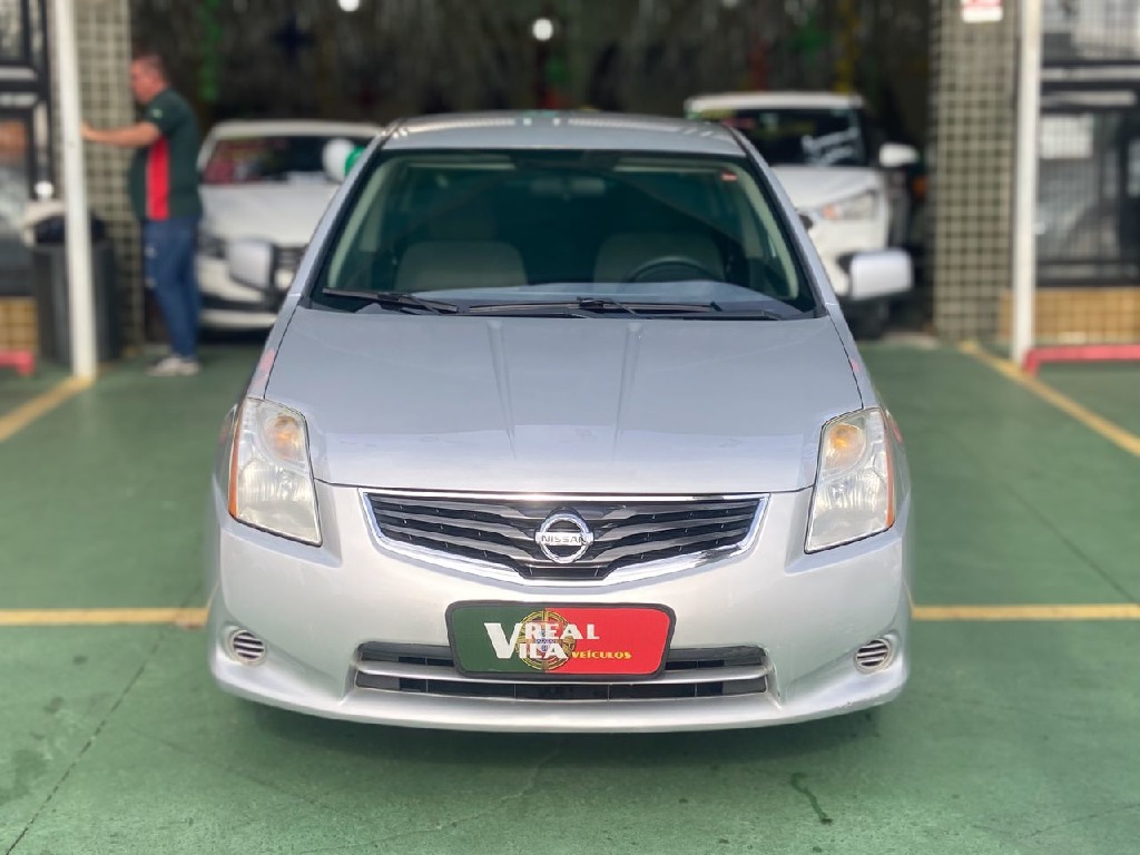 NISSAN SENTRA 2.0 16V FLEX 4P MANUAL NISSAN SENTRA 2.0 16V FLEX 4P MANUAL