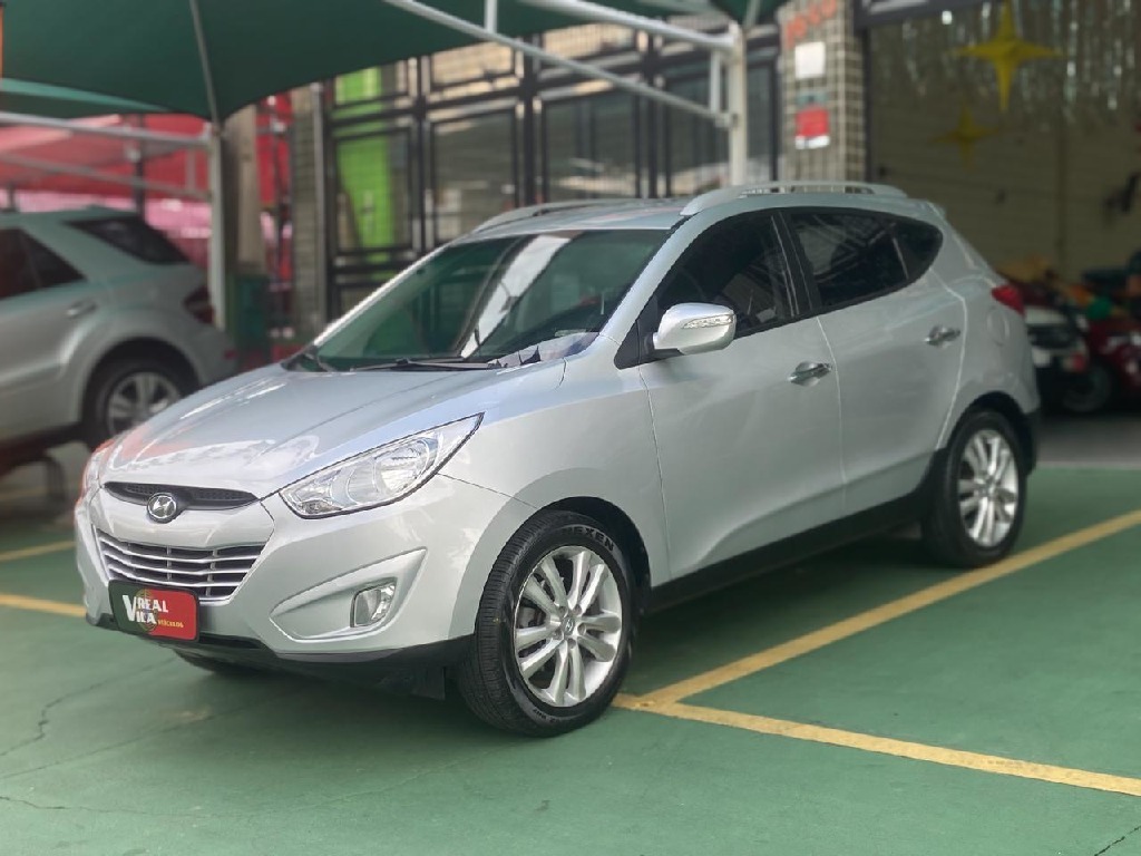 HYUNDAI IX35 2.0 MPFI GLS 4X2 16V GASOLINA 4P AUTOMATICO HYUNDAI IX35 2.0 MPFI GLS 4X2 16V GASOLINA 4P AUTOMATICO