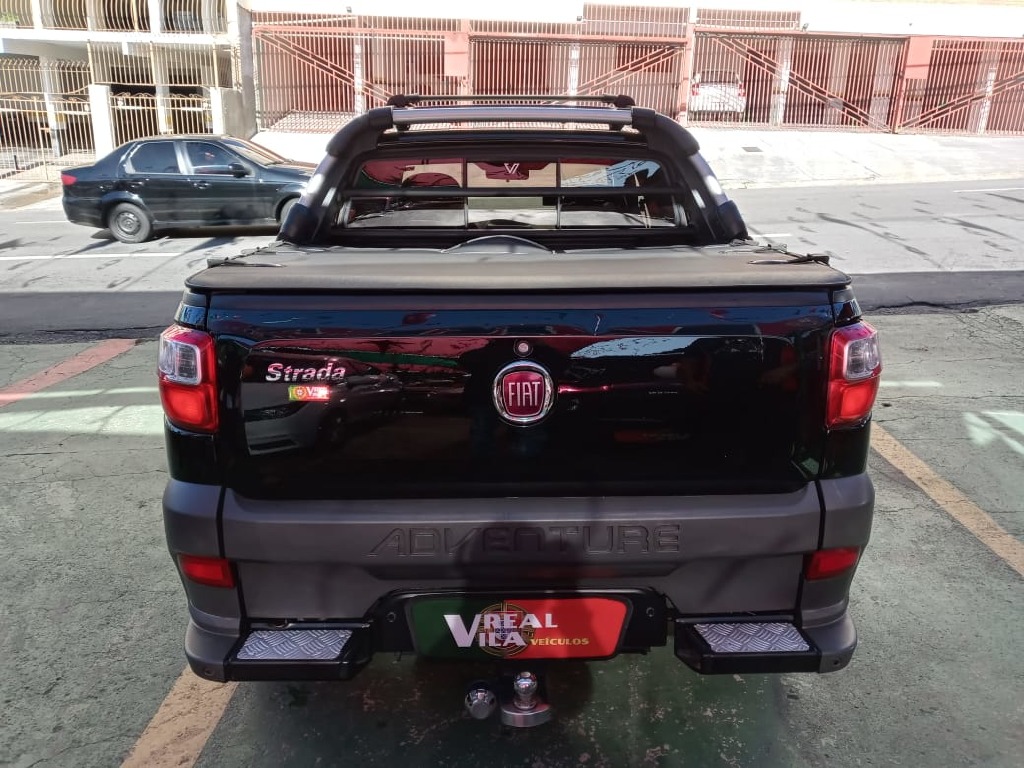 FIAT STRADA 1.8 MPI ADVENTURE CD 16V FLEX 3P AUTOMATIZADO FIAT STRADA 1.8 MPI ADVENTURE CD 16V FLEX 3P AUTOMATIZADO