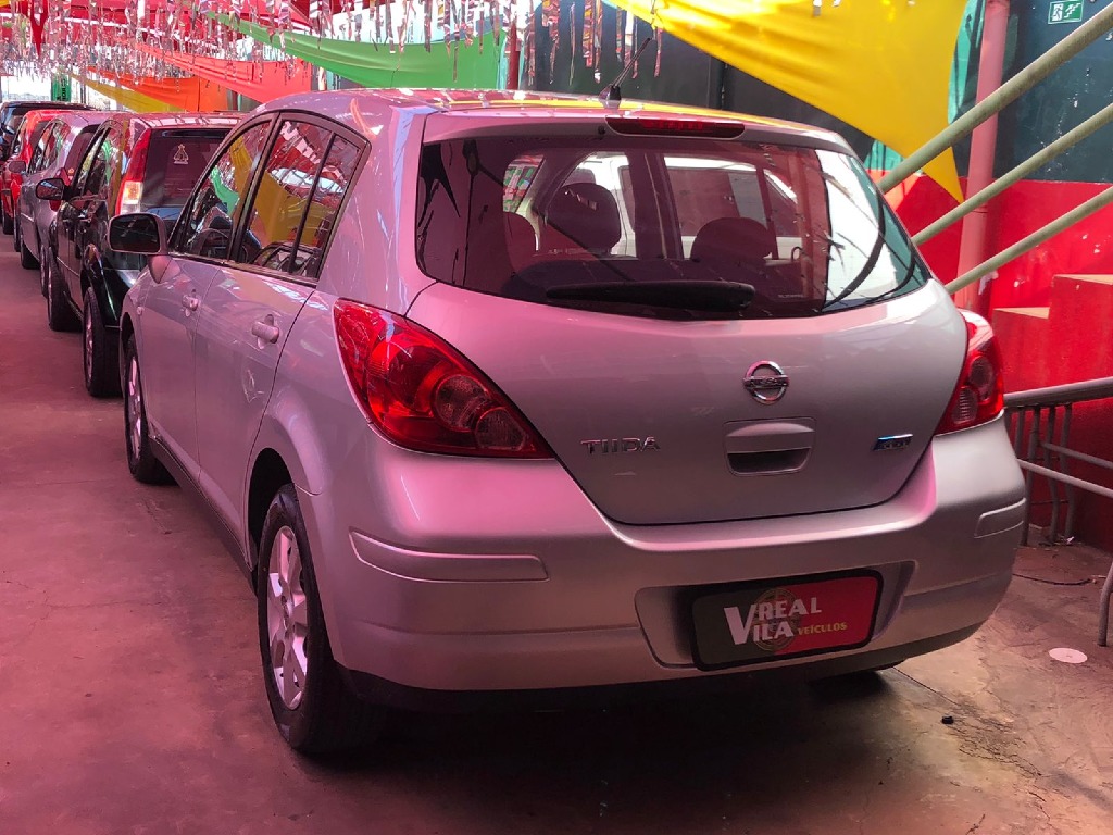 NISSAN TIIDA 1.8 S 16V FLEX 4P MANUAL NISSAN TIIDA 1.8 S 16V FLEX 4P MANUAL