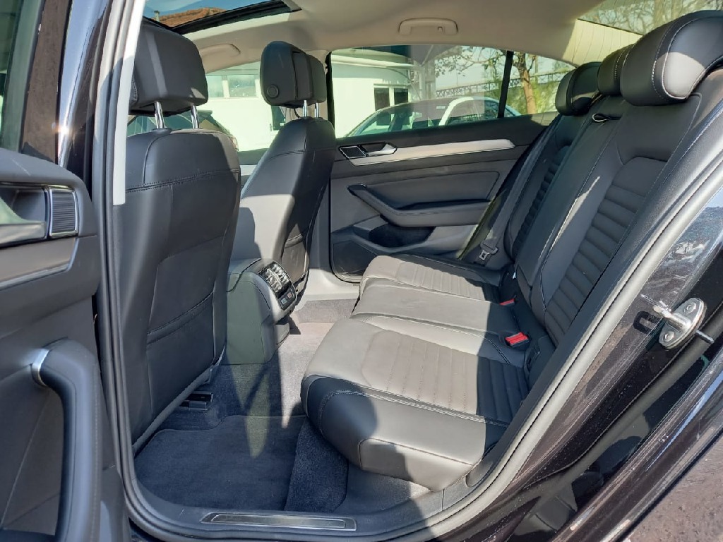 VOLKSWAGEN PASSAT 2.0 16V TSI BLUEMOTION GASOLINA HIGHLINE 4P DSG VOLKSWAGEN PASSAT 2.0 16V TSI BLUEMOTION GASOLINA HIGHLINE 4P DSG
