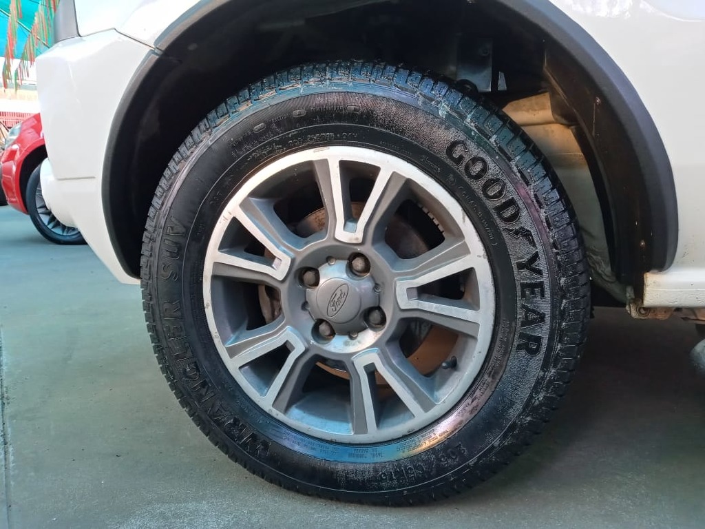 FORD ECOSPORT 2.0 4WD 16V FLEX 4P MANUAL FORD ECOSPORT 2.0 4WD 16V FLEX 4P MANUAL