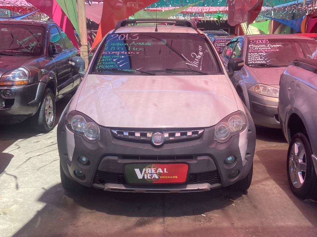FIAT STRADA 1.8 MPI ADVENTURE CE 16V FLEX 2P MANUAL FIAT STRADA 1.8 MPI ADVENTURE CE 16V FLEX 2P MANUAL