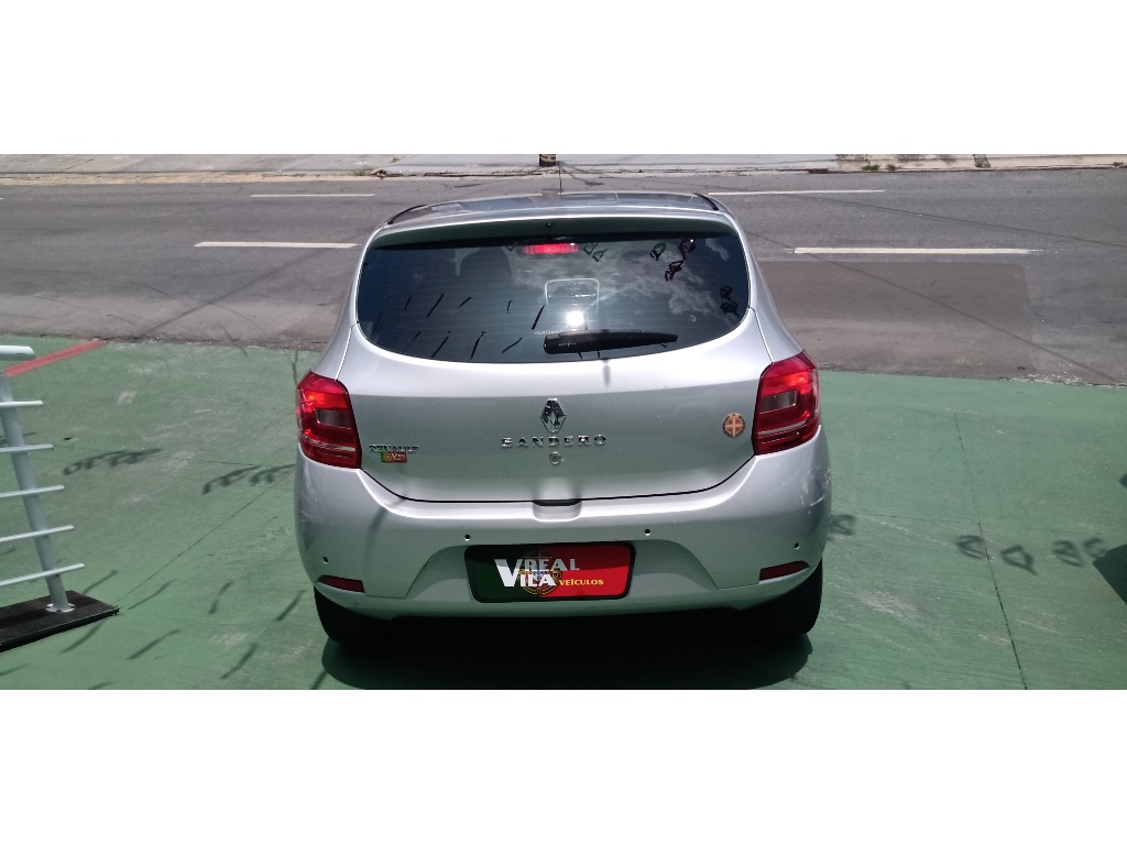 RENAULT SANDERO 1.6 EXPRESSION 8V FLEX 4P MANUAL RENAULT SANDERO 1.6 EXPRESSION 8V FLEX 4P MANUAL