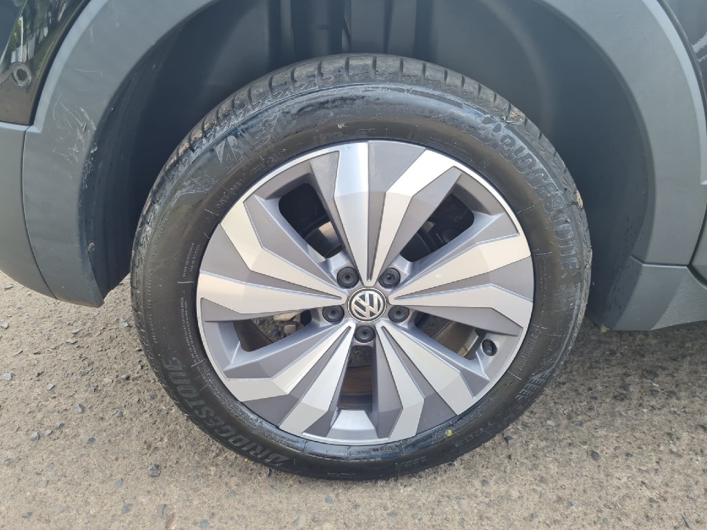 VOLKSWAGEN T-CROSS 1.4 250 TSI TOTAL FLEX HIGHLINE AUTOMATICO VOLKSWAGEN T-CROSS 1.4 250 TSI TOTAL FLEX HIGHLINE AUTOMATICO