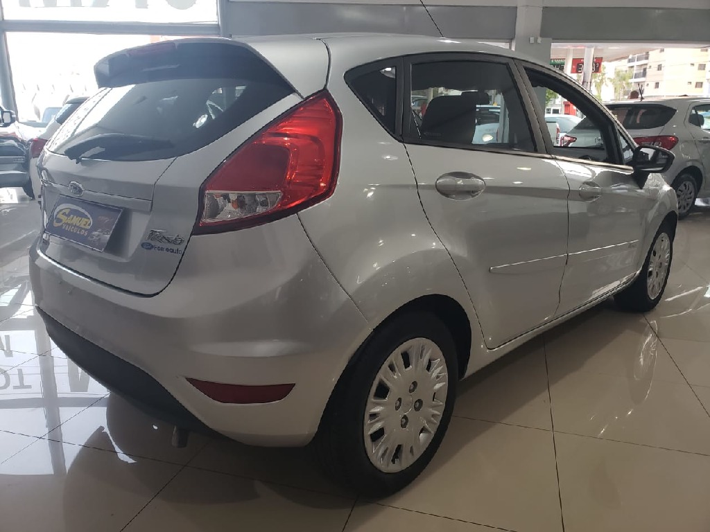 FORD FIESTA 1.5 S HATCH 16V FLEX 4P MANUAL FORD FIESTA 1.5 S HATCH 16V FLEX 4P MANUAL