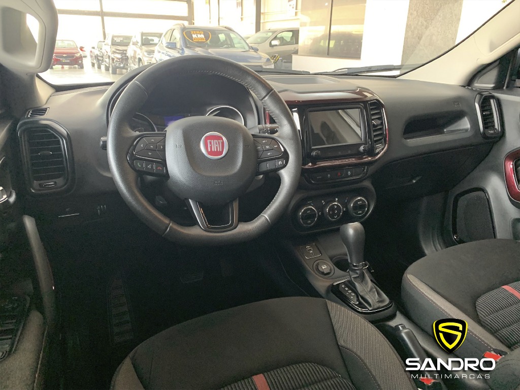 FIAT TORO 1.8 16V EVO FLEX FREEDOM AT6 FIAT TORO 1.8 16V EVO FLEX FREEDOM AT6