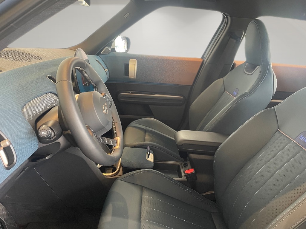 mini COUNTRYMAN 66,45 KW ELETRICO SE EXCLUSIVE ALL4 2025