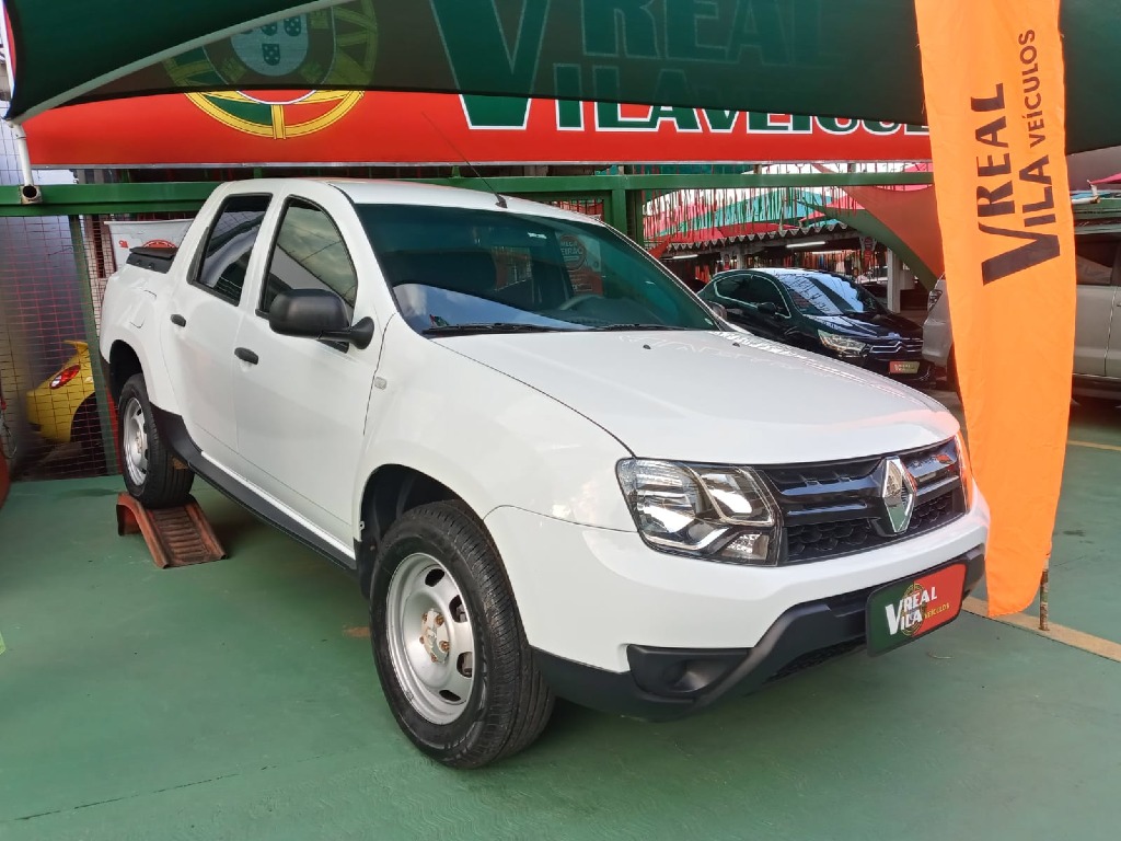 RENAULT DUSTER OROCH 1.6 16V SCE FLEX EXPRESS MANUAL RENAULT DUSTER OROCH 1.6 16V SCE FLEX EXPRESS MANUAL