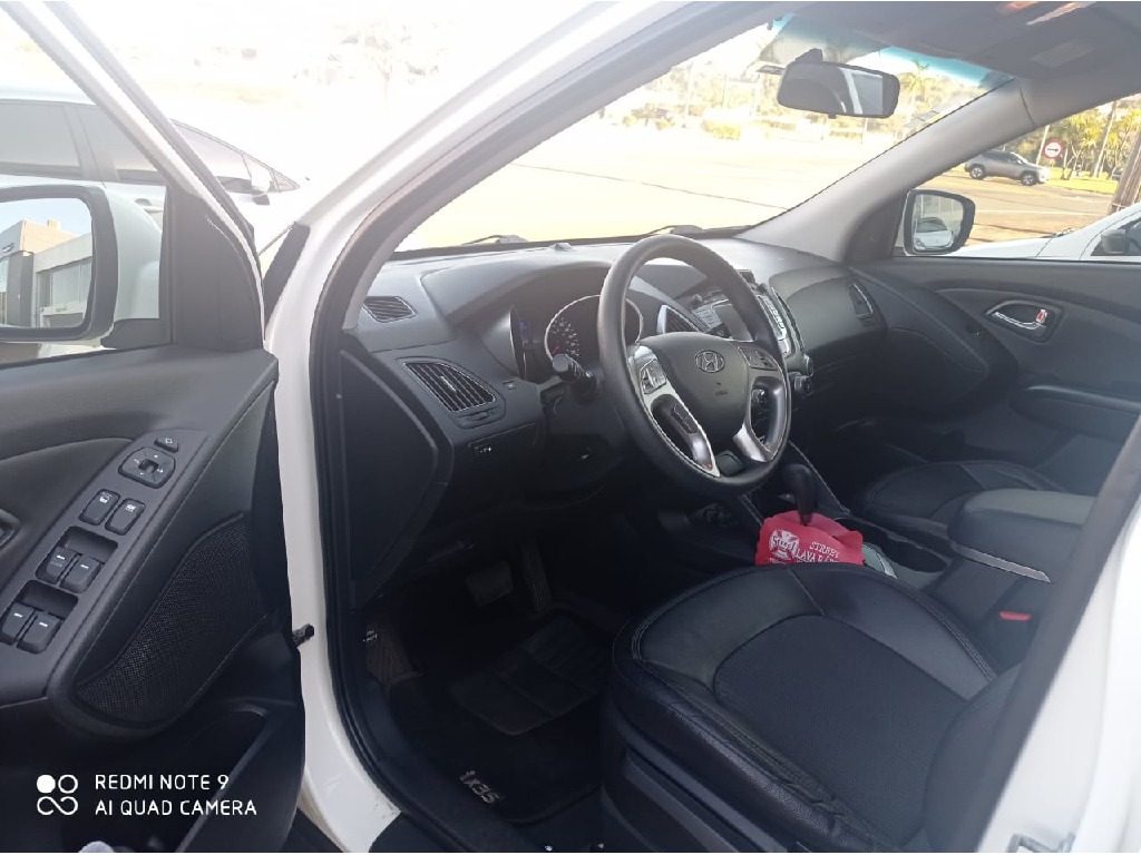 HYUNDAI IX35 2.0 MPFI GLS 16V FLEX 4P AUTOMATICO HYUNDAI IX35 2.0 MPFI GLS 16V FLEX 4P AUTOMATICO