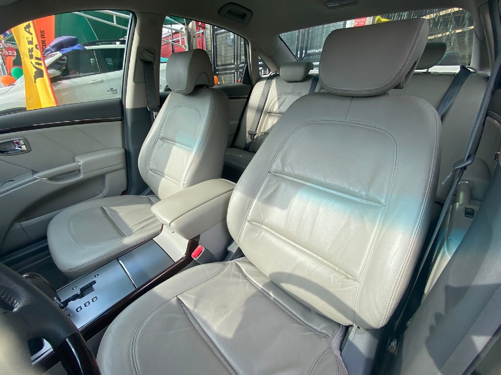 HYUNDAI AZERA 3.3 MPFI GLS SEDAN V6 24V GASOLINA 4P AUTOMATICO HYUNDAI AZERA 3.3 MPFI GLS SEDAN V6 24V GASOLINA 4P AUTOMATICO