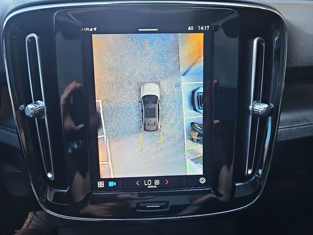 volvo C40 P8 RECHARGE TWIN ELECTRIC ULTIMATE AWD 2024