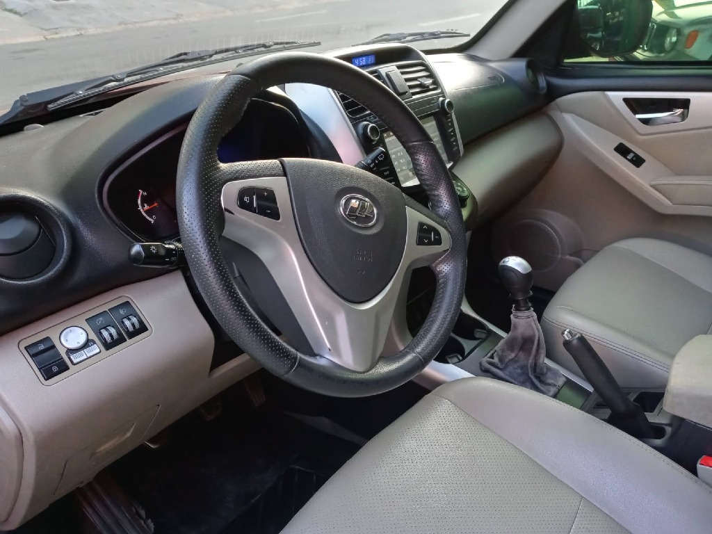 LIFAN X60 1.8 16V GASOLINA 4P MANUAL LIFAN X60 1.8 16V GASOLINA 4P MANUAL