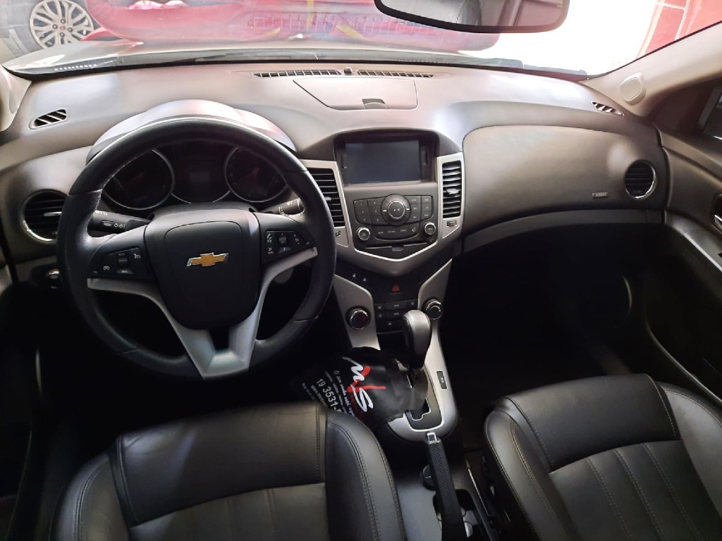 CHEVROLET CRUZE 1.8 LT 16V FLEX 4P AUTOMATICO CHEVROLET CRUZE 1.8 LT 16V FLEX 4P AUTOMATICO