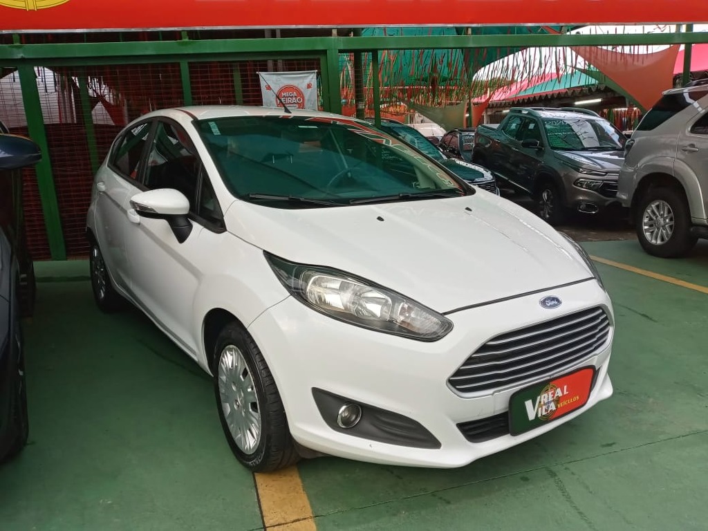 FORD FIESTA 1.6 SE HATCH 16V FLEX 4P MANUAL FORD FIESTA 1.6 SE HATCH 16V FLEX 4P MANUAL