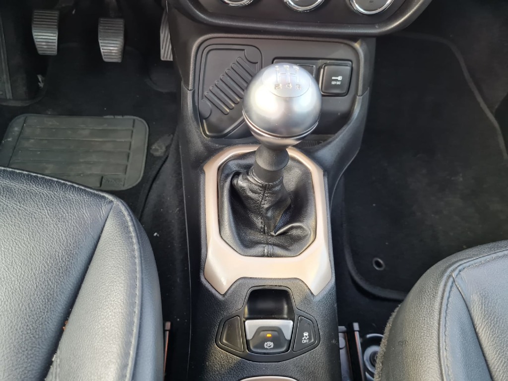 JEEP RENEGADE 1.8 16V FLEX SPORT 4P MANUAL JEEP RENEGADE 1.8 16V FLEX SPORT 4P MANUAL