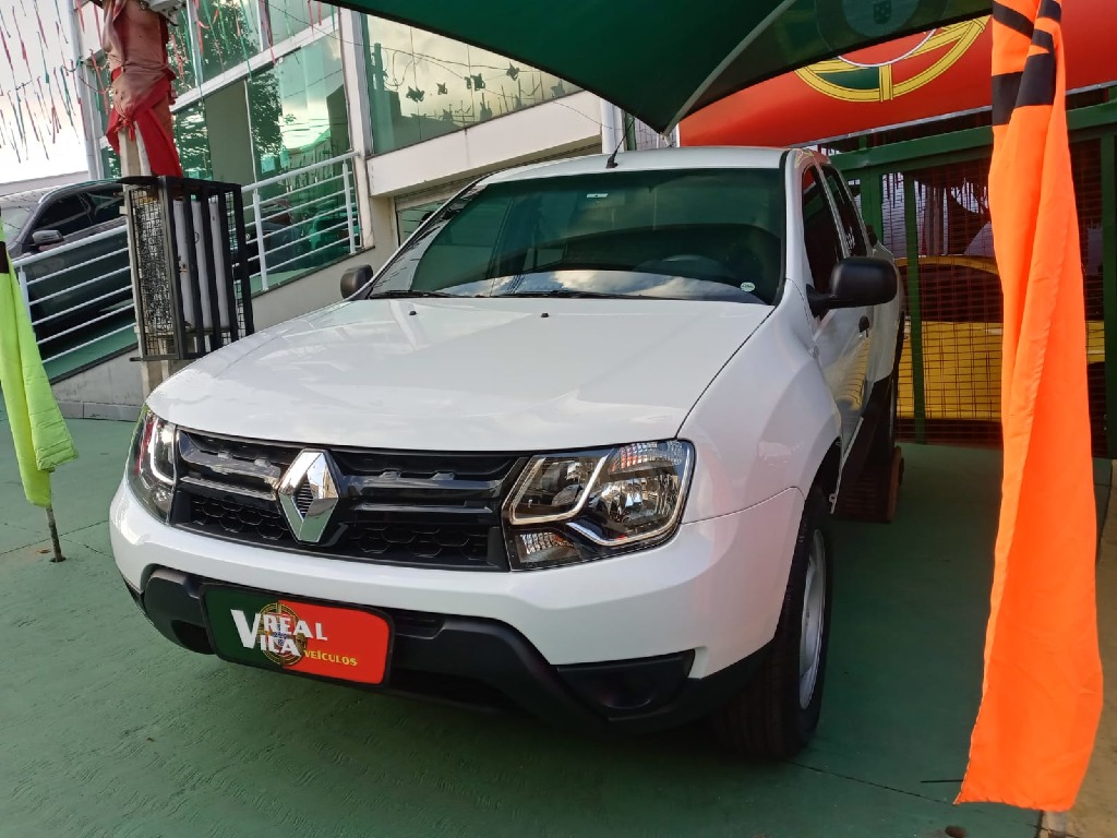 RENAULT DUSTER OROCH 1.6 16V SCE FLEX EXPRESS MANUAL RENAULT DUSTER OROCH 1.6 16V SCE FLEX EXPRESS MANUAL