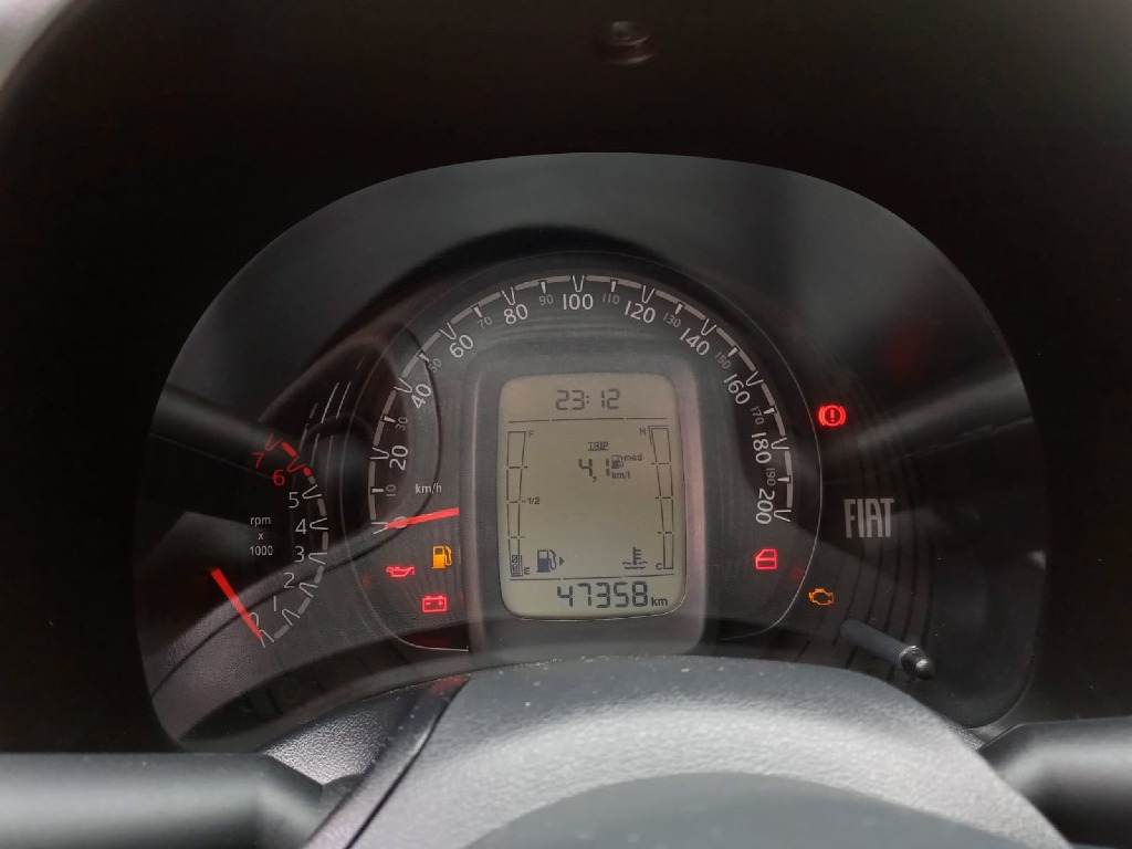 FIAT MOBI 1.0 8V EVO FLEX LIKE. MANUAL FIAT MOBI 1.0 8V EVO FLEX LIKE. MANUAL