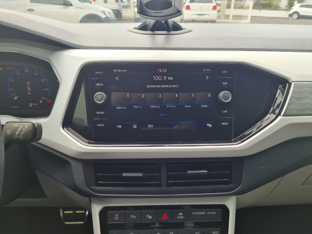 VOLKSWAGEN T-CROSS 1.4 250 TSI TOTAL FLEX HIGHLINE AUTOMATICO VOLKSWAGEN T-CROSS 1.4 250 TSI TOTAL FLEX HIGHLINE AUTOMATICO