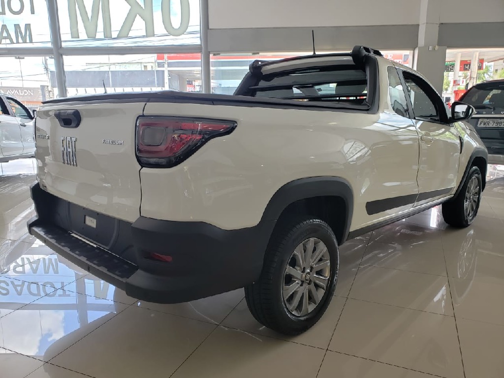 FIAT STRADA 1.3 FIREFLY FLEX FREEDOM CS MANUAL FIAT STRADA 1.3 FIREFLY FLEX FREEDOM CS MANUAL
