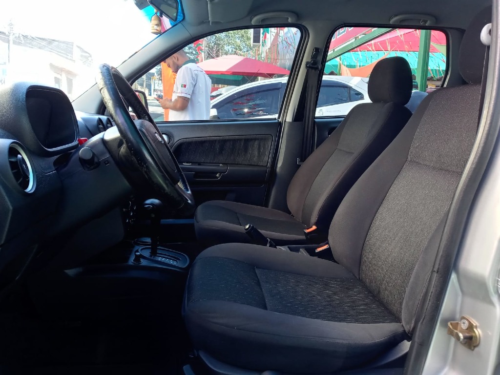 FORD ECOSPORT 2.0 XLT 16V GASOLINA 4P AUTOMATICO FORD ECOSPORT 2.0 XLT 16V GASOLINA 4P AUTOMATICO