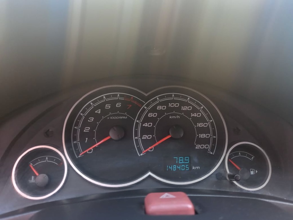 CHEVROLET CELTA 1.0 MPFI LS 8V FLEX 2P MANUAL CHEVROLET CELTA 1.0 MPFI LS 8V FLEX 2P MANUAL