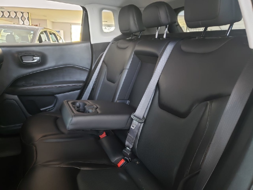 JEEP COMPASS 2.0 16V FLEX LIMITED AUTOMATICO JEEP COMPASS 2.0 16V FLEX LIMITED AUTOMATICO