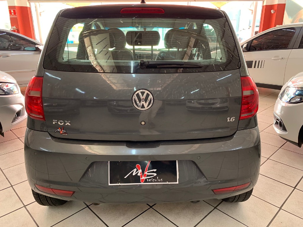 VOLKSWAGEN FOX 1.6 MI 8V FLEX 4P MANUAL VOLKSWAGEN FOX 1.6 MI 8V FLEX 4P MANUAL