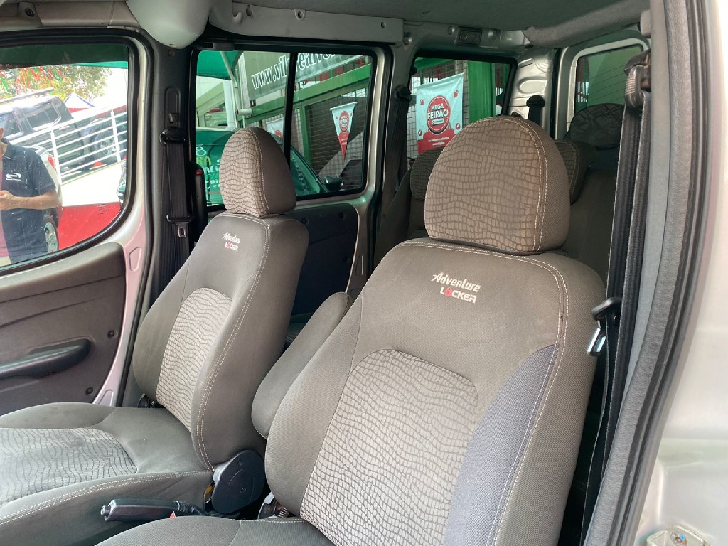 FIAT DOBLO 1.8 MPI ADVENTURE 8V FLEX 4P MANUAL FIAT DOBLO 1.8 MPI ADVENTURE 8V FLEX 4P MANUAL