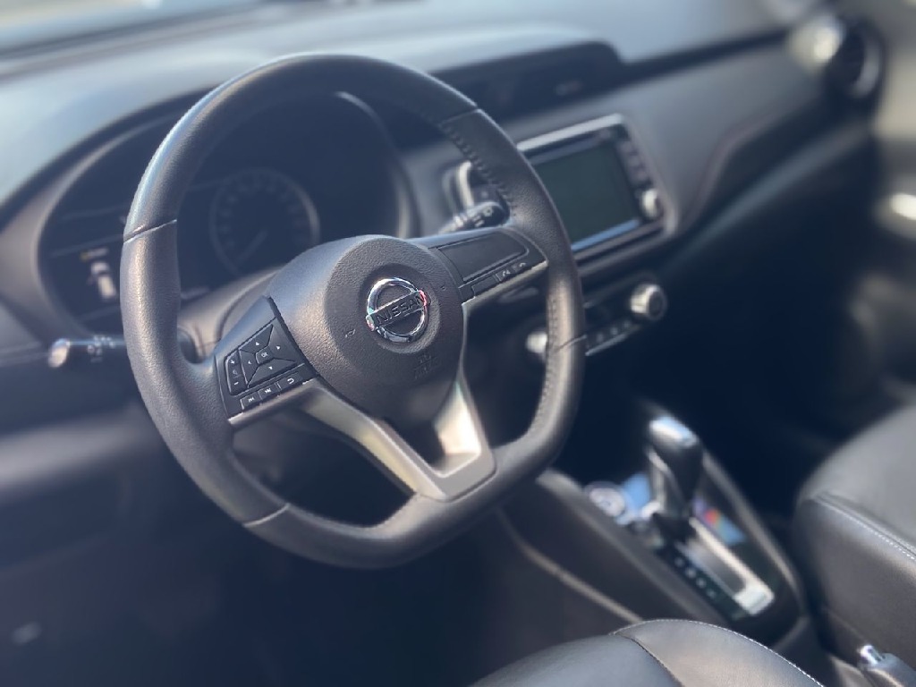 NISSAN KICKS 1.6 16V FLEX SL 4P XTRONIC NISSAN KICKS 1.6 16V FLEX SL 4P XTRONIC
