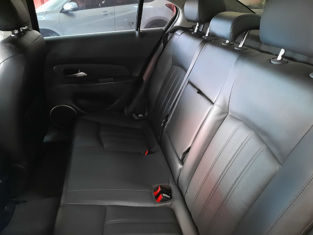CHEVROLET CRUZE 1.8 LT 16V FLEX 4P AUTOMATICO CHEVROLET CRUZE 1.8 LT 16V FLEX 4P AUTOMATICO
