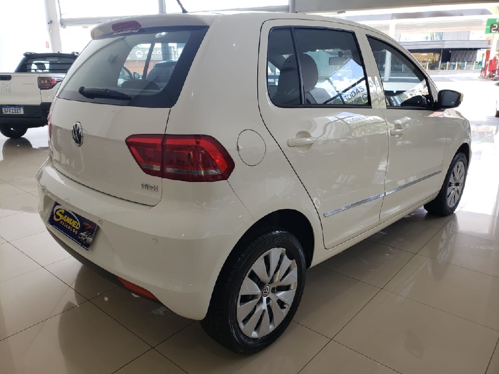 VOLKSWAGEN FOX 1.6 MSI TRENDLINE 8V FLEX 4P MANUAL VOLKSWAGEN FOX 1.6 MSI TRENDLINE 8V FLEX 4P MANUAL