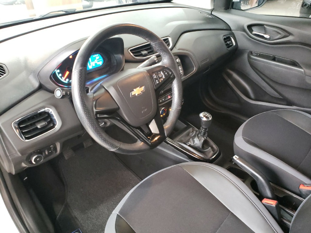 CHEVROLET ONIX 1.4 MPFI LTZ 8V FLEX 4P MANUAL CHEVROLET ONIX 1.4 MPFI LTZ 8V FLEX 4P MANUAL