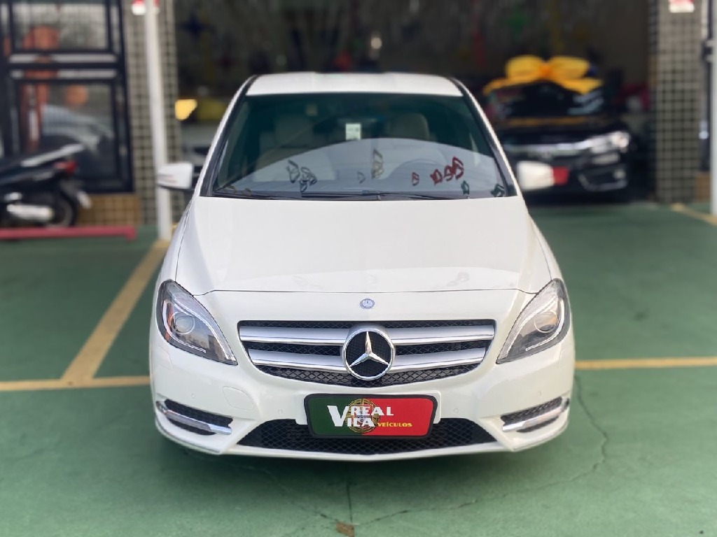 MERCEDES-BENZ B 200 1.6 SPORT TURBO GASOLINA 4P AUTOMATICO MERCEDES-BENZ B 200 1.6 SPORT TURBO GASOLINA 4P AUTOMATICO