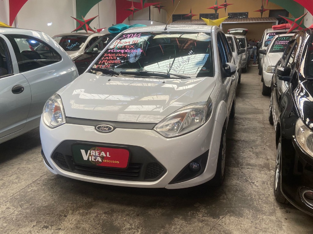 FORD FIESTA 1.6 ROCAM HATCH 8V FLEX 4P MANUAL FORD FIESTA 1.6 ROCAM HATCH 8V FLEX 4P MANUAL
