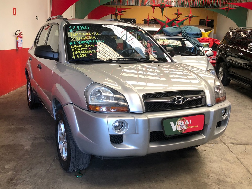 HYUNDAI TUCSON 2.0 MPFI GL 16V 142CV 2WD GASOLINA 4P MANUAL HYUNDAI TUCSON 2.0 MPFI GL 16V 142CV 2WD GASOLINA 4P MANUAL