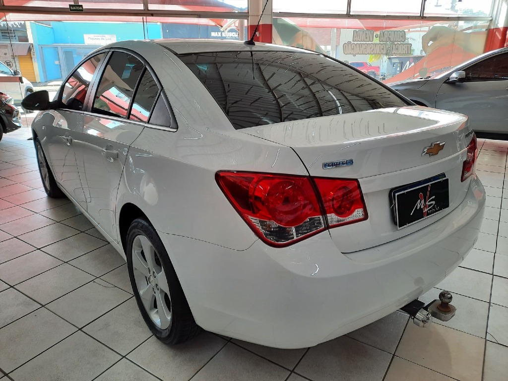 CHEVROLET CRUZE 1.8 LT 16V FLEX 4P AUTOMATICO CHEVROLET CRUZE 1.8 LT 16V FLEX 4P AUTOMATICO