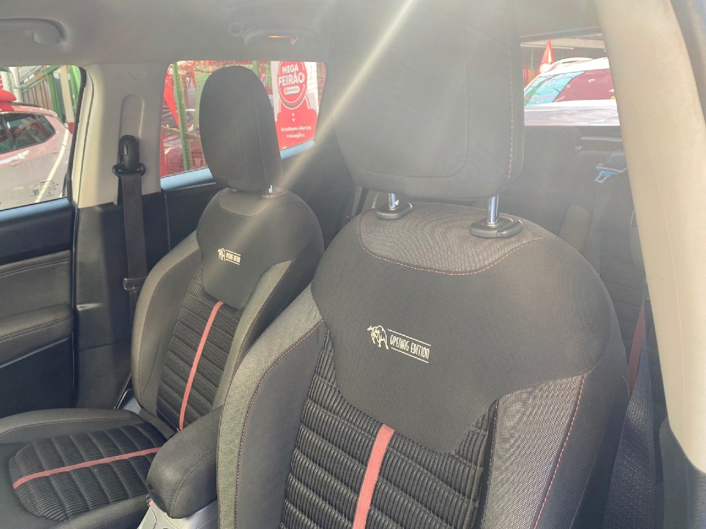 FIAT TORO 1.8 16V EVO FLEX FREEDOM AUTOMATICO FIAT TORO 1.8 16V EVO FLEX FREEDOM AUTOMATICO