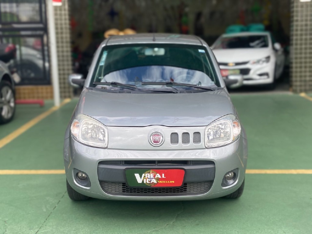 FIAT UNO 1.0 EVO VIVACE CELEBRATION 8V 4P MANUAL FIAT UNO 1.0 EVO VIVACE CELEBRATION 8V 4P MANUAL