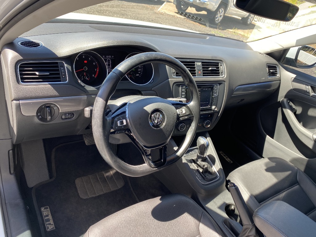 VOLKSWAGEN JETTA 1.4 16V TSI COMFORTLINE GASOLINA 4P TIPTRONIC VOLKSWAGEN JETTA 1.4 16V TSI COMFORTLINE GASOLINA 4P TIPTRONIC