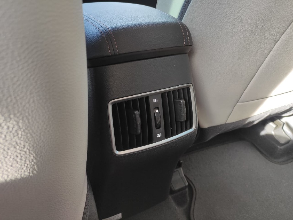 HYUNDAI CRETA 2.0 16V FLEX PRESTIGE AUTOMÁTICO HYUNDAI CRETA 2.0 16V FLEX PRESTIGE AUTOMÁTICO