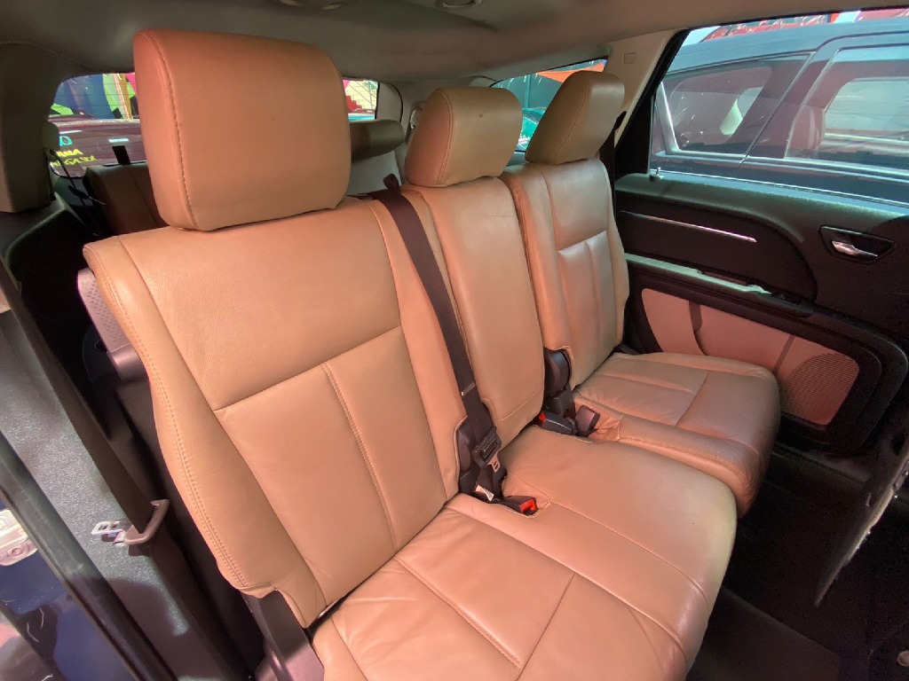 DODGE JOURNEY 2.7 SXT V6 GASOLINA 4P AUTOMATICO DODGE JOURNEY 2.7 SXT V6 GASOLINA 4P AUTOMATICO