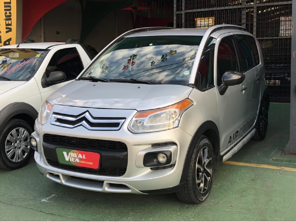 CITROEN AIRCROSS 1.6 GLX 16V FLEX 4P AUTOMATICO CITROEN AIRCROSS 1.6 GLX 16V FLEX 4P AUTOMATICO